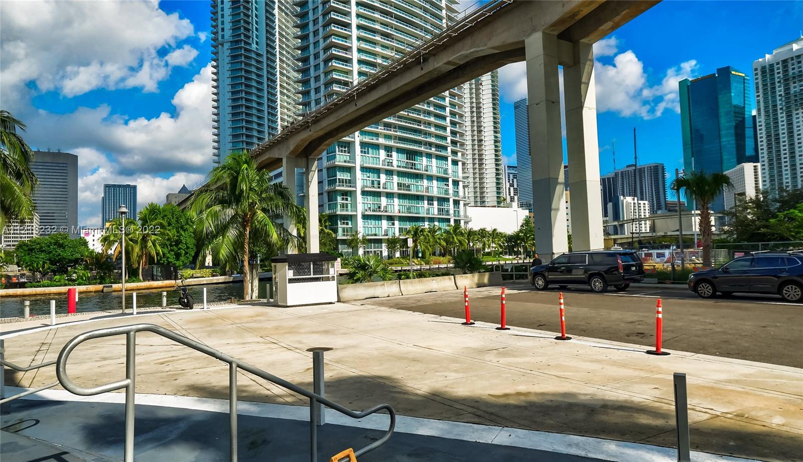 690 SW 1st Ct 2704, Miami, Florida 33130, ,1 BathroomBathrooms,Residentiallease,For Rent,690 SW 1st Ct 2704,A11213232