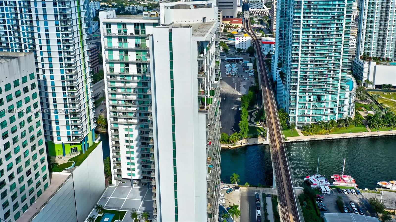 690 SW 1st Ct 2704, Miami, Florida 33130, ,1 BathroomBathrooms,Residentiallease,For Rent,690 SW 1st Ct 2704,A11213232