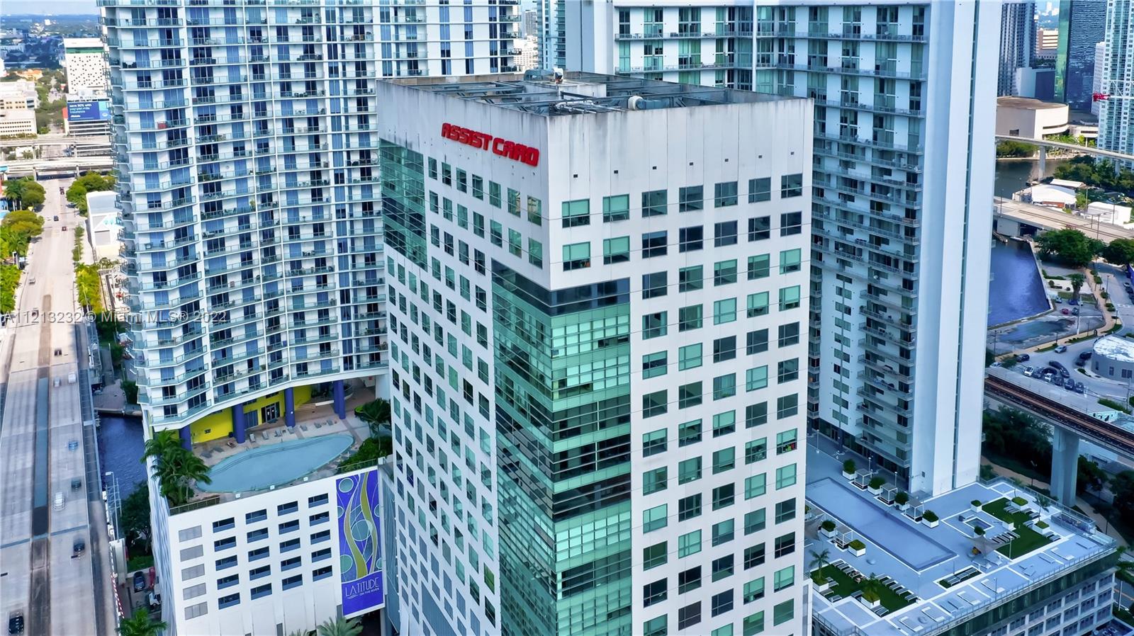 690 SW 1st Ct 2704, Miami, Florida 33130, ,1 BathroomBathrooms,Residentiallease,For Rent,690 SW 1st Ct 2704,A11213232