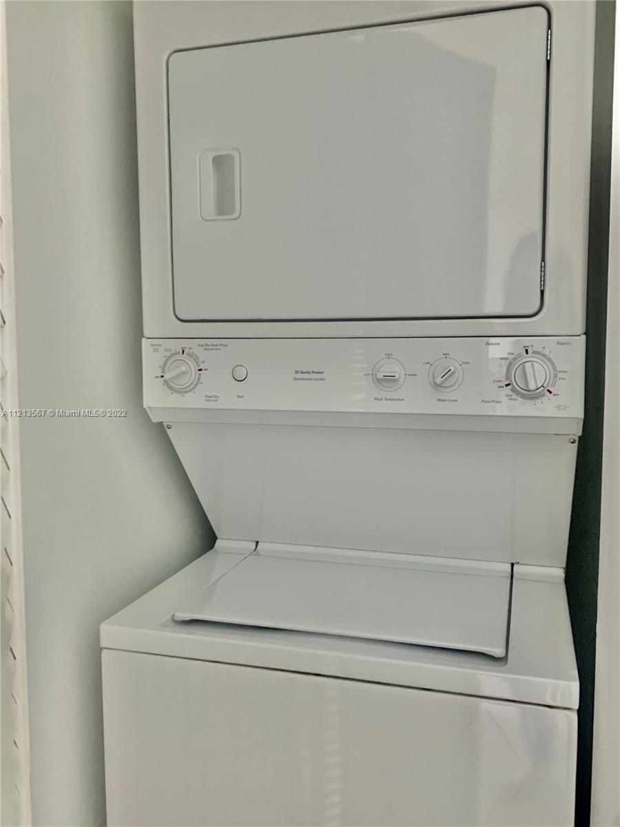 1111 SW 1 AV 2419-N, Miami, Florida 33130, 2 Bedrooms Bedrooms, ,2 BathroomsBathrooms,Residentiallease,For Rent,1111 SW 1 AV 2419-N,A11213567