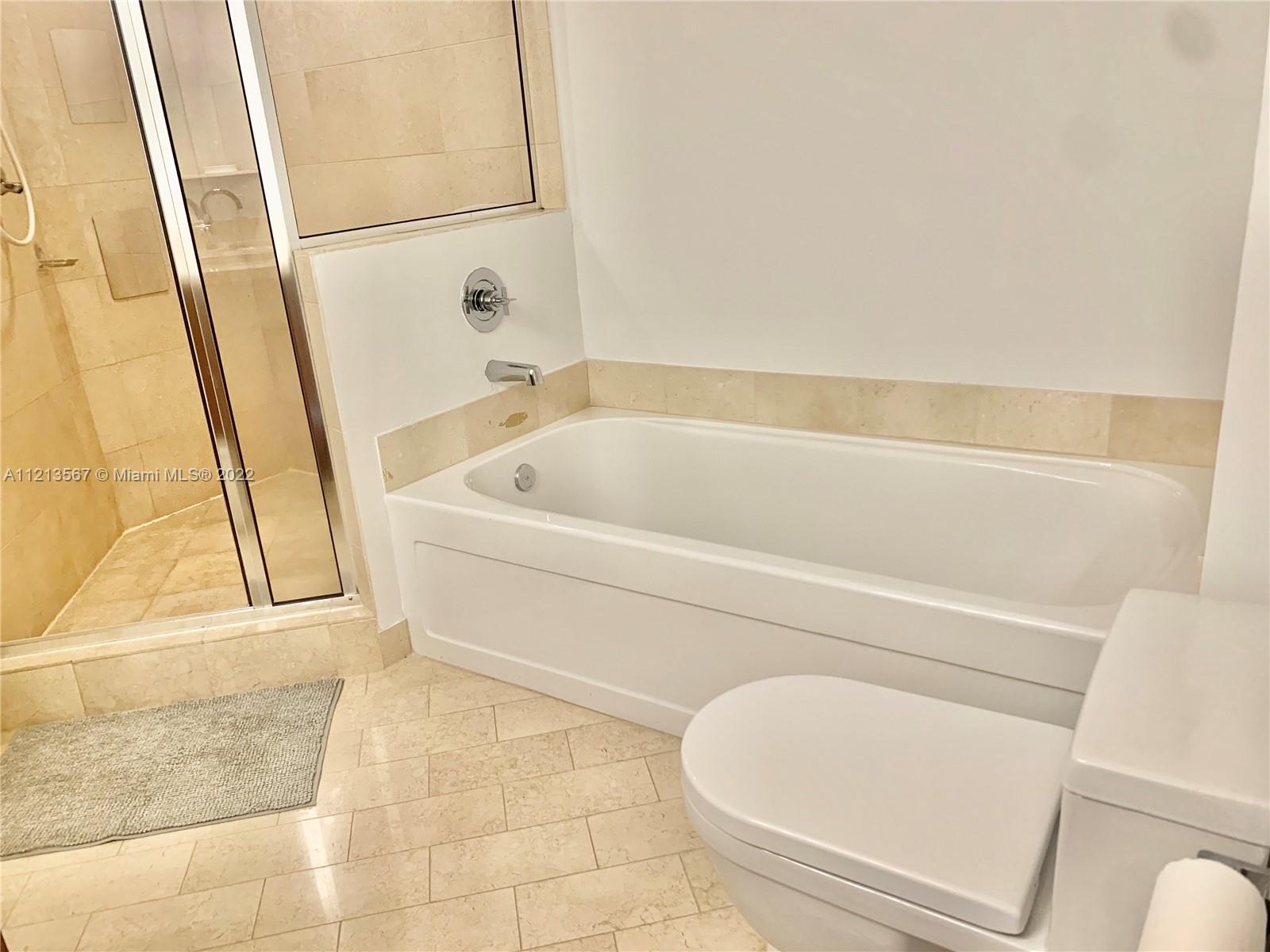 1111 SW 1 AV 2419-N, Miami, Florida 33130, 2 Bedrooms Bedrooms, ,2 BathroomsBathrooms,Residentiallease,For Rent,1111 SW 1 AV 2419-N,A11213567