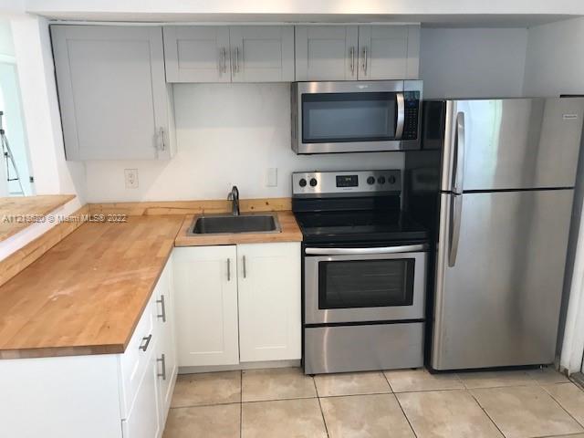 11002 NE 13th Ave, Miami, Florida 33161, ,Residentialincome,For Sale,11002 NE 13th Ave,A11213620
