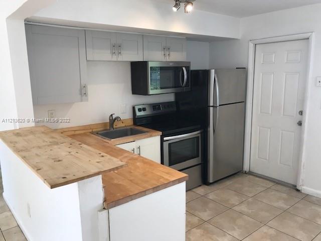 11002 NE 13th Ave, Miami, Florida 33161, ,Residentialincome,For Sale,11002 NE 13th Ave,A11213620