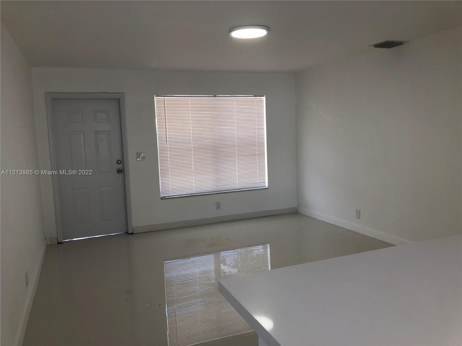 Hallandale Beach, Florida 33009, 2 Bedrooms Bedrooms, ,1 BathroomBathrooms,Residentiallease,For Rent,A11213985