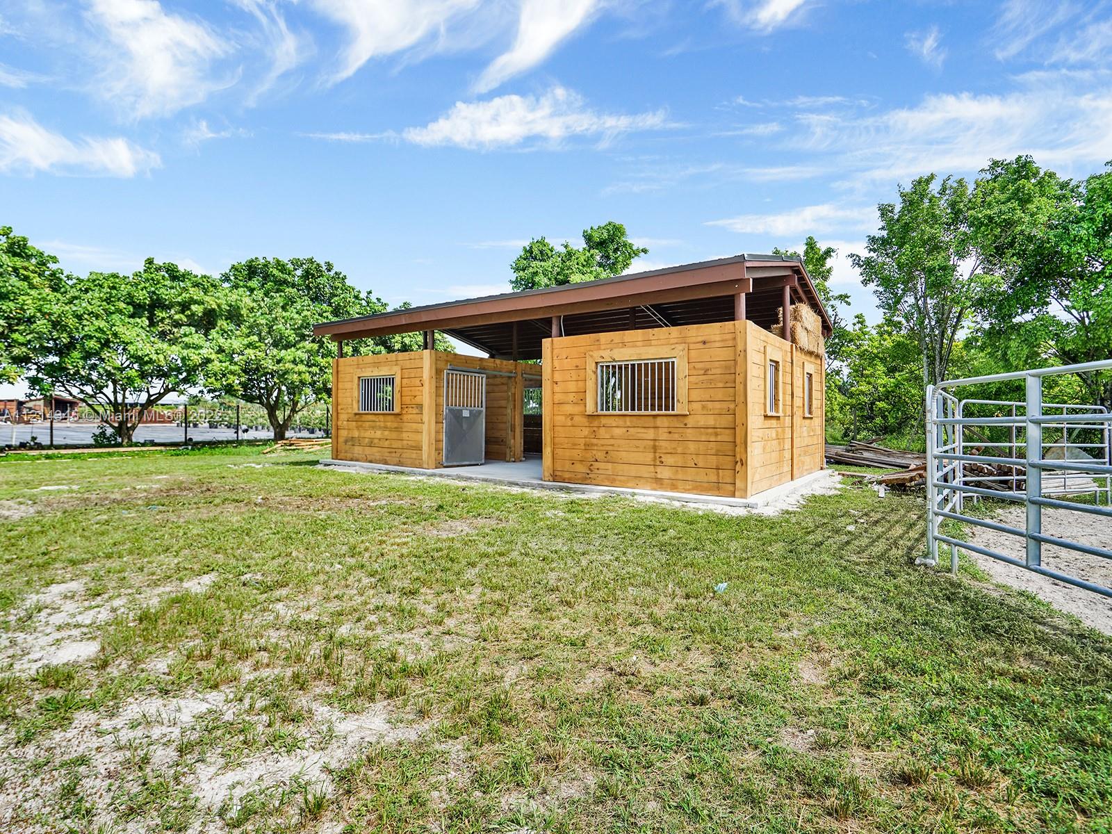 Listing Photo 15