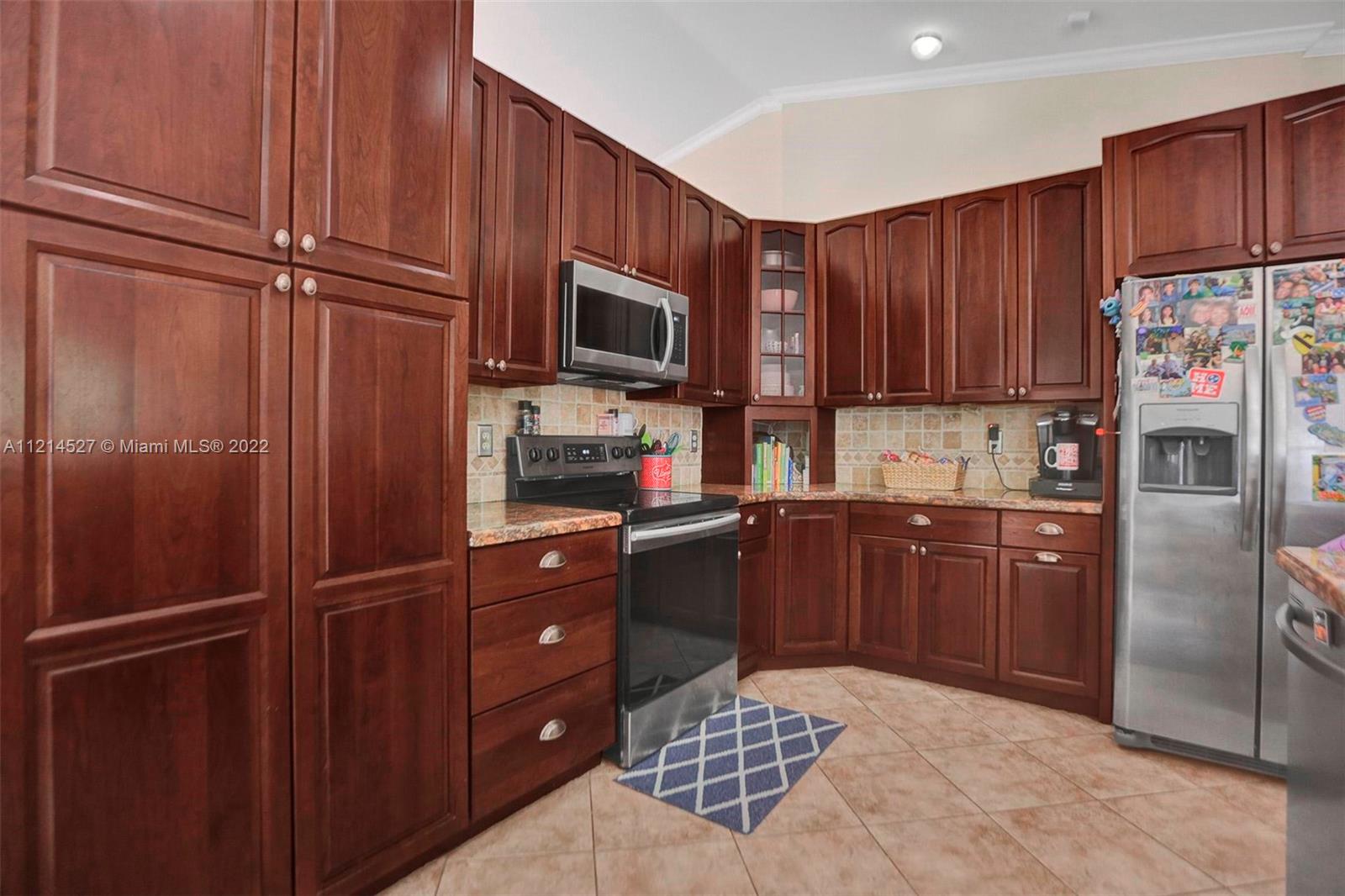 Listing Photo 34