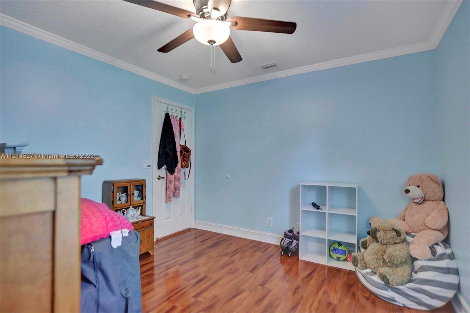 Listing Photo 46