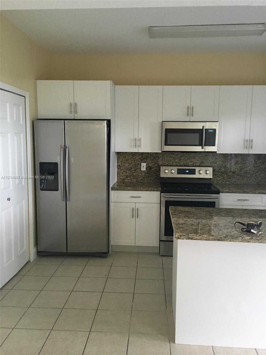 11528 NW 60th Ter 476, Doral, Florida 33178, 2 Bedrooms Bedrooms, ,2 BathroomsBathrooms,Residential,For Sale,11528 NW 60th Ter 476,A11214993