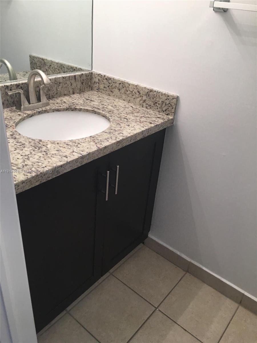 11528 NW 60th Ter 476, Doral, Florida 33178, 2 Bedrooms Bedrooms, ,2 BathroomsBathrooms,Residential,For Sale,11528 NW 60th Ter 476,A11214993