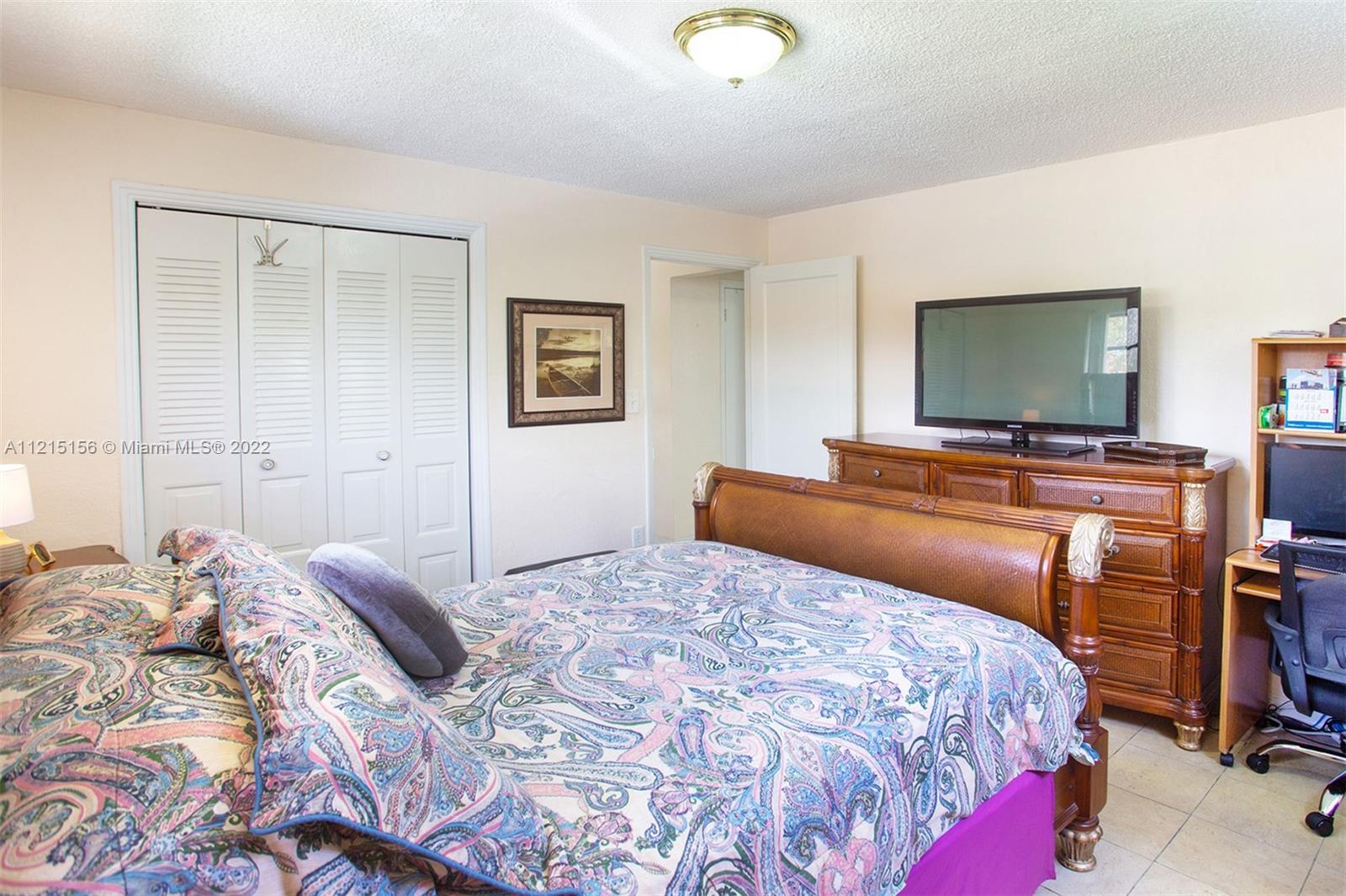 Listing Photo 18