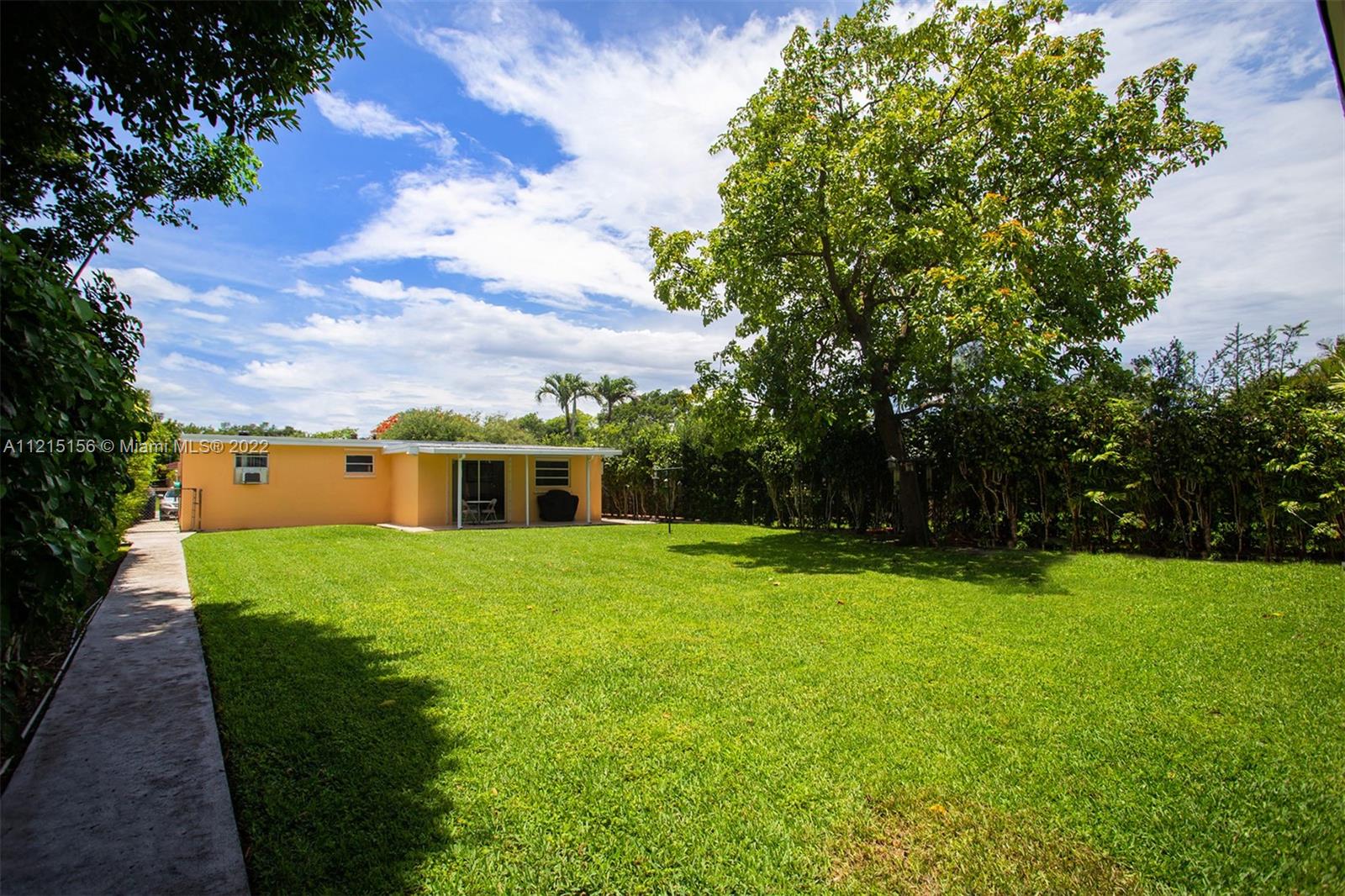 Listing Photo 23