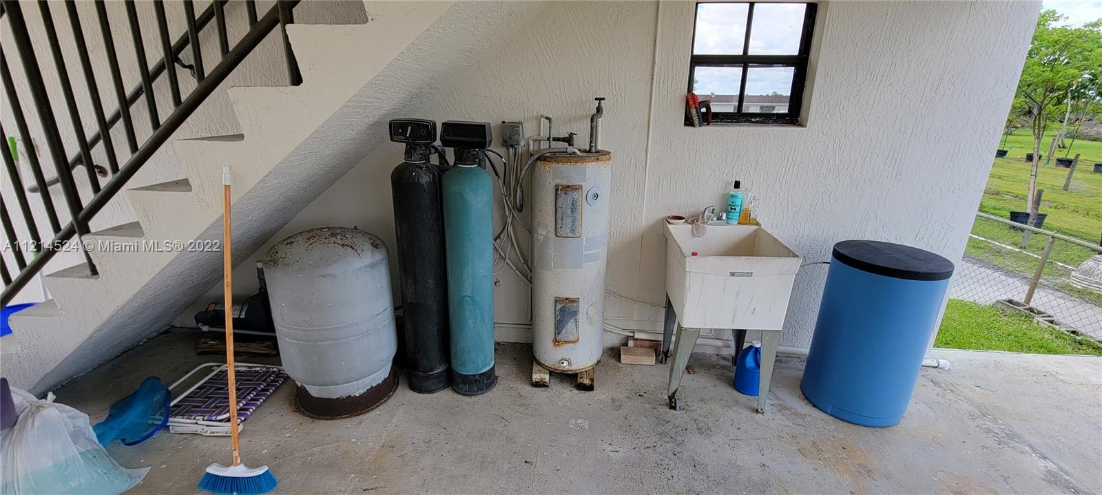 Guest house equipment in carport