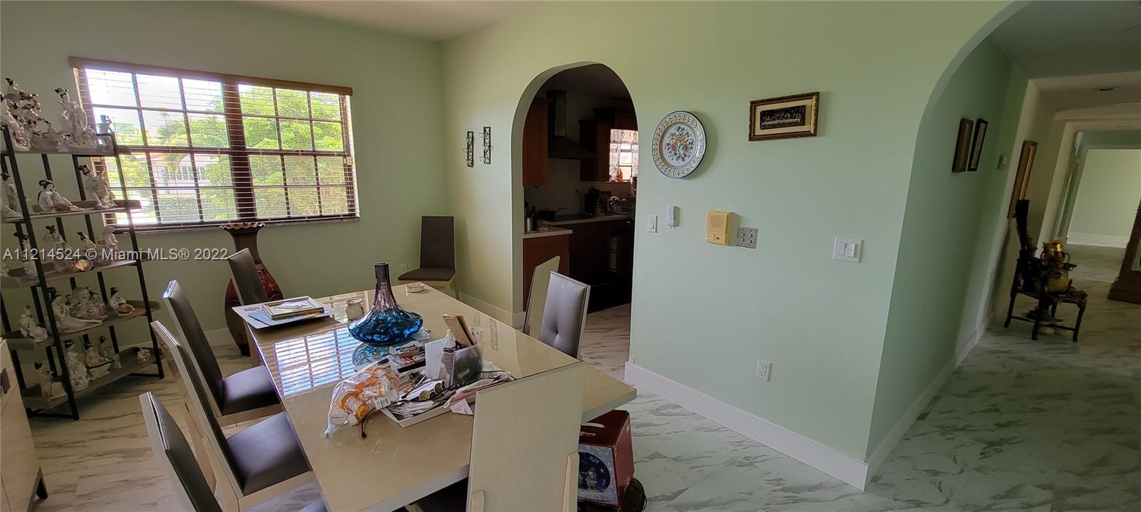 Formal dining room