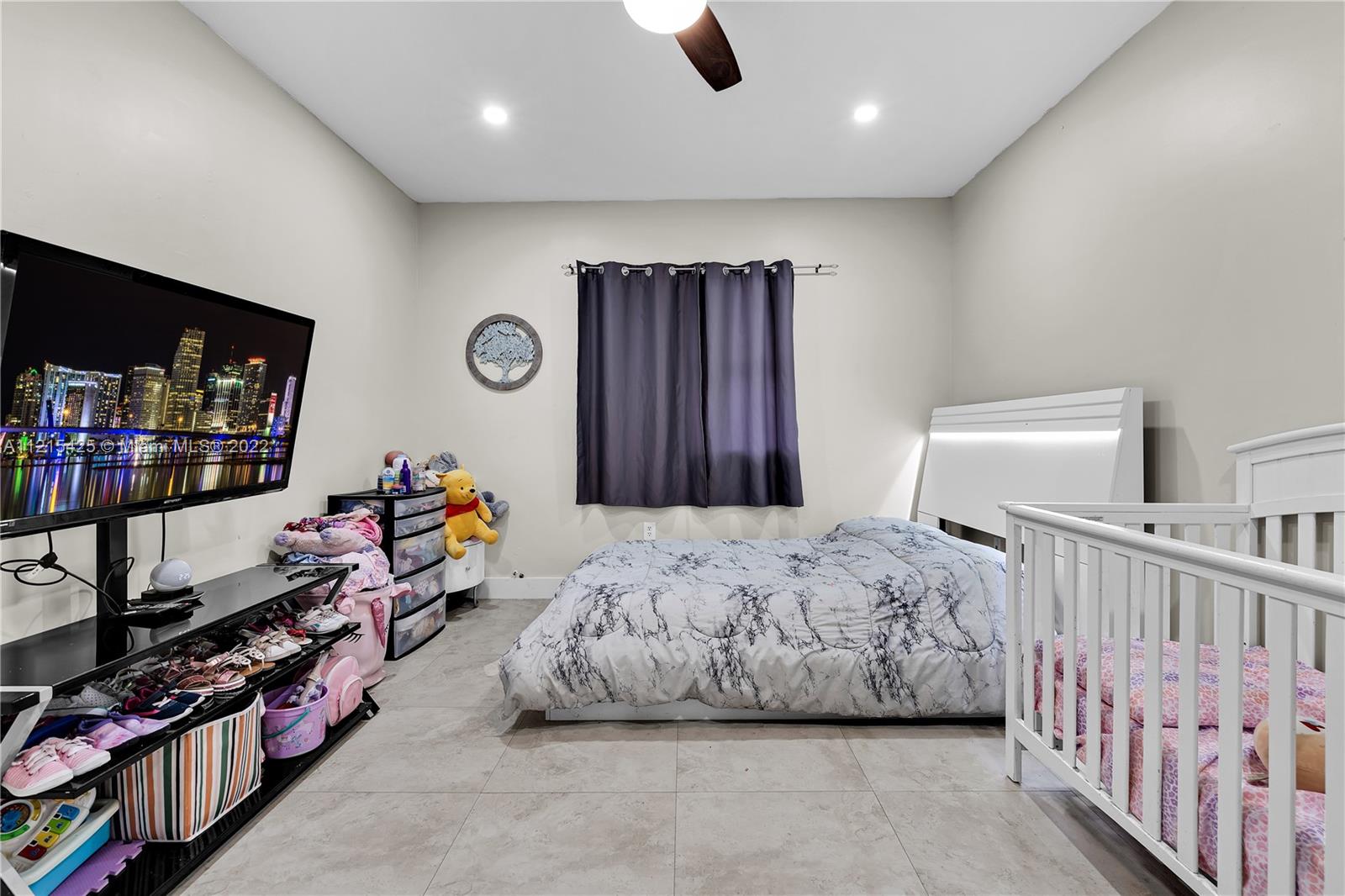 1210 NE 32nd Ter 0