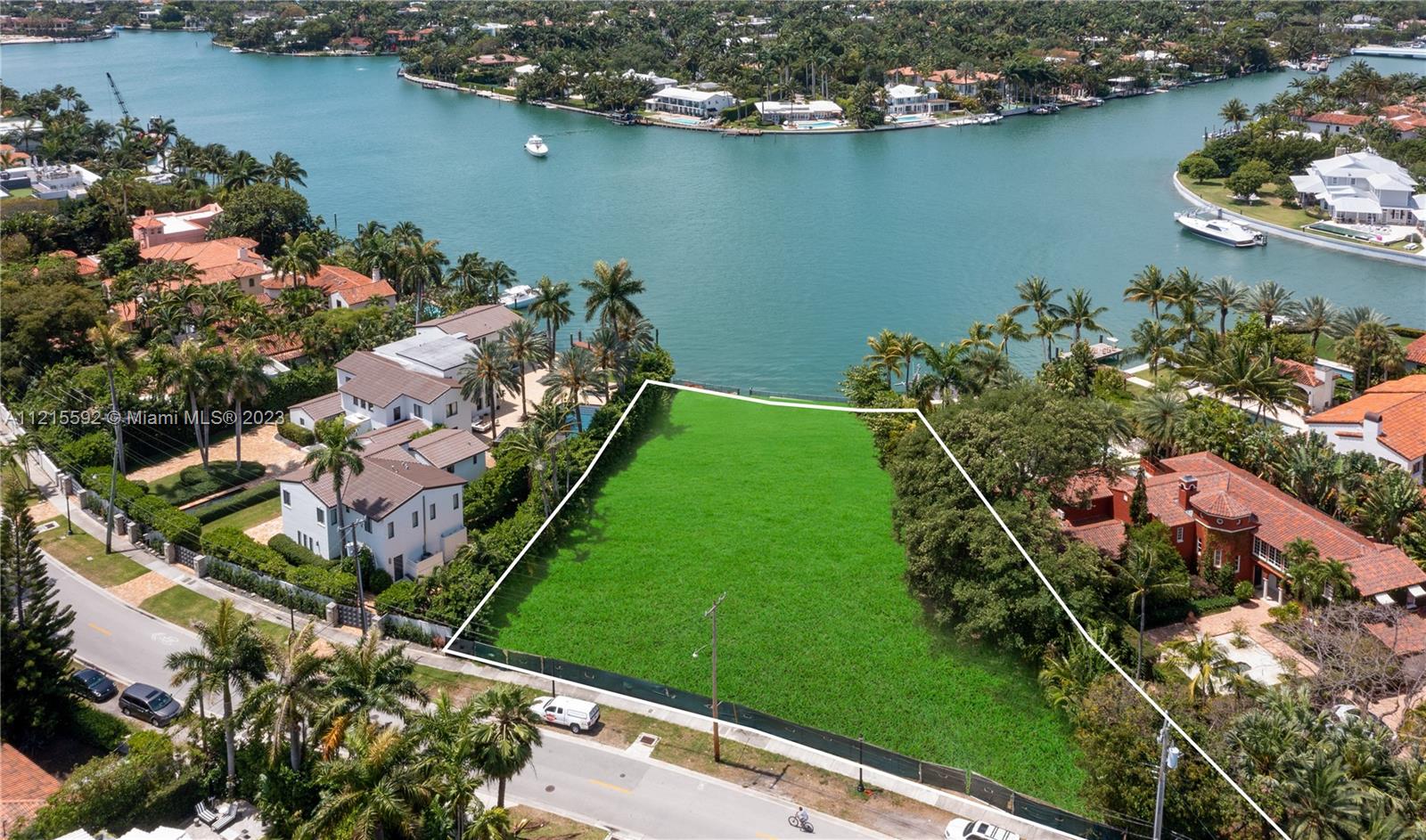 Most exclusive part of N Bay Rd, Sunset Lake, 14,500 sf home, on a 28,245 SF lot., an 8-beds 8.5baths w/ 90 ft of Bayfront. Included in the sale are permits and approved plans from world renowned architect. Prime location on Sunset Lake with gorgeous sunsets, close to Lincoln Rd & Sunset Harbour neighborhood. "Square-footage and number of bedrooms/bathrooms is as per the approved plans for renovation.