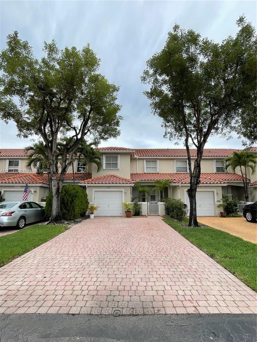 9749 NW 45th Ln 9749, Doral, Florida 33178, 4 Bedrooms Bedrooms, ,2 BathroomsBathrooms,Residential,For Sale,9749 NW 45th Ln 9749,A11215446