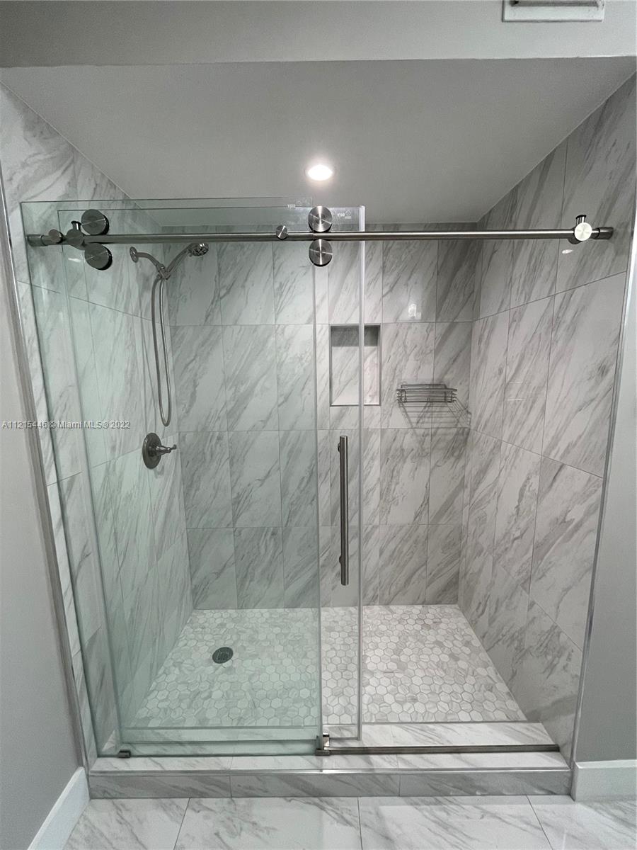 9749 NW 45th Ln 9749, Doral, Florida 33178, 4 Bedrooms Bedrooms, ,2 BathroomsBathrooms,Residential,For Sale,9749 NW 45th Ln 9749,A11215446