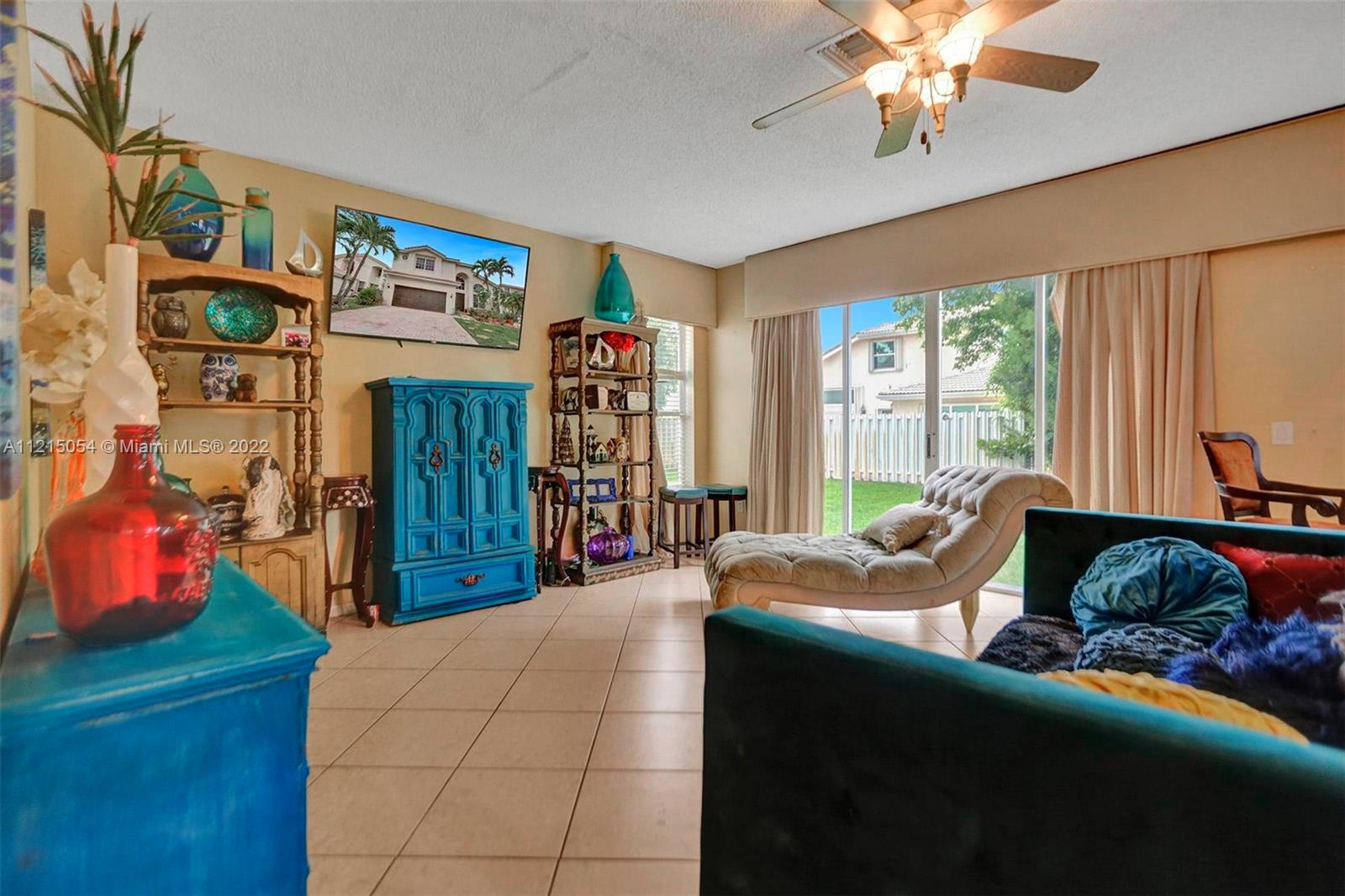 Listing Photo 10
