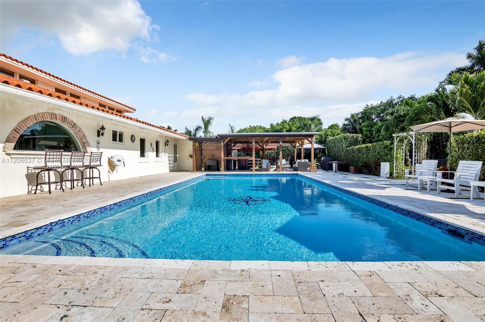 Listing Photo 18