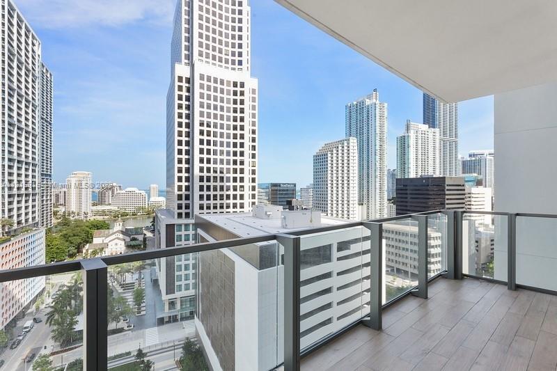 Beautiful 2 bed + den and 2,5 bath at luxury tower Reach Brickell City Center. Ultra-modern Italian kitchen cabinets by Italkraft, Premium Bosch appliances, refrigerator, microwave, integrated panel, quiet dishwasher, built-in convection oven and ceramic glass stove, Uline 48-bottle temperature-controlled wine storage. Enlarged, stainless steel, square-edge sink with single-lever, European-style pullout faucet sprayer. Imported marble floors with mosaic marble tile walls in wet areas. Great Amenities: On-site 24/7 concierge services, 24-hour valet service, Assigned parking in secured garage, Personal library, fitness center with exclusive fitness studios and machine rooms, kids playroom and private spa. Furnished.