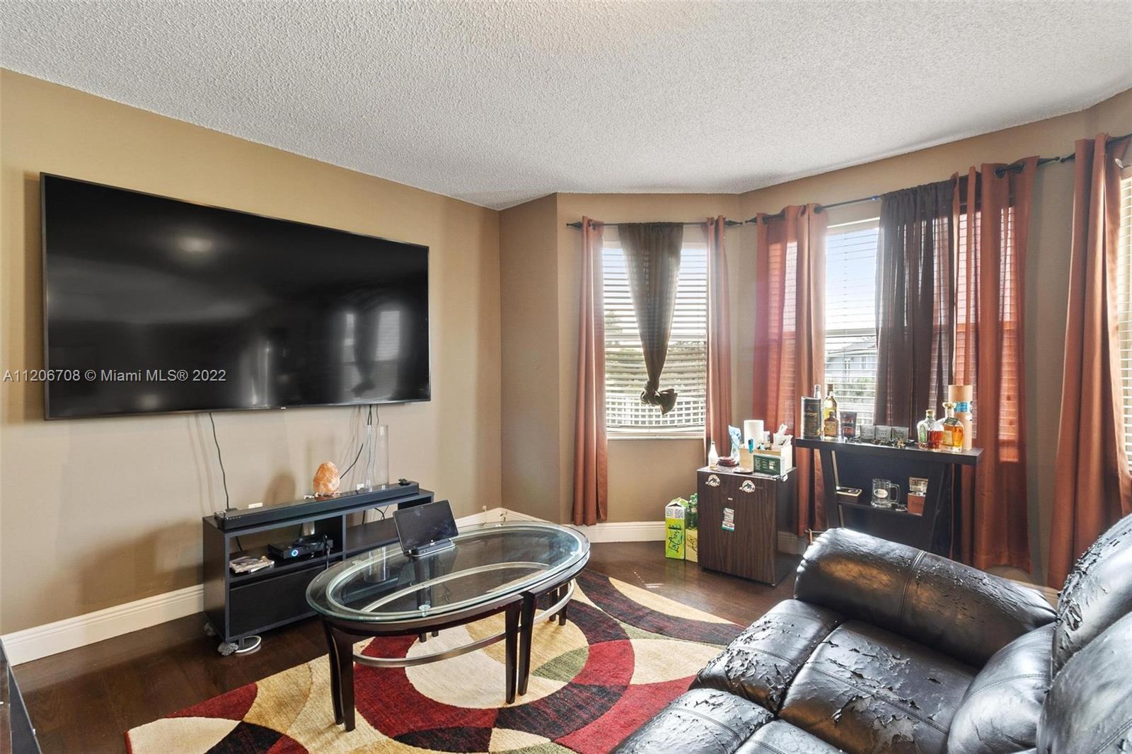 Listing Photo 28
