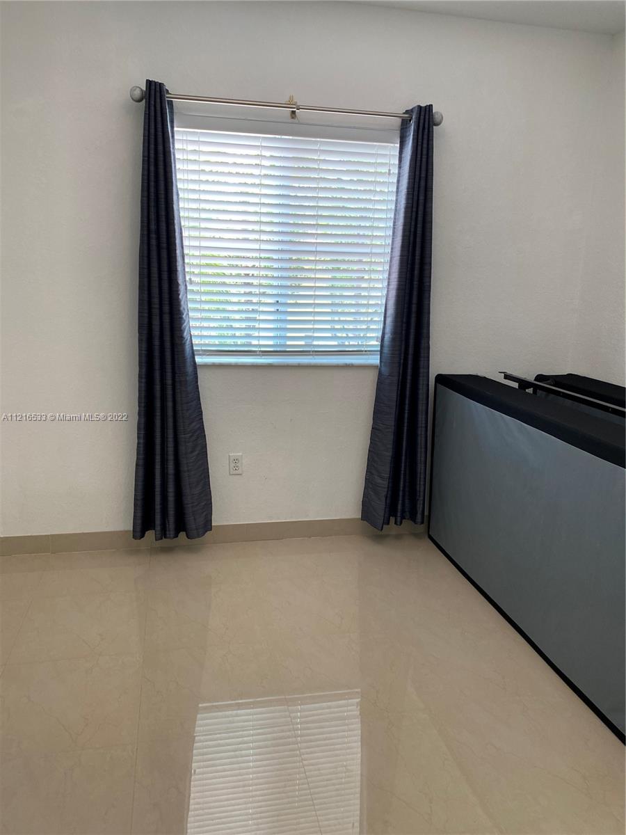 10803 NW 83rd St 2-1, Doral, Florida 33178, 3 Bedrooms Bedrooms, ,3 BathroomsBathrooms,Residentiallease,For Rent,10803 NW 83rd St 2-1,A11216533