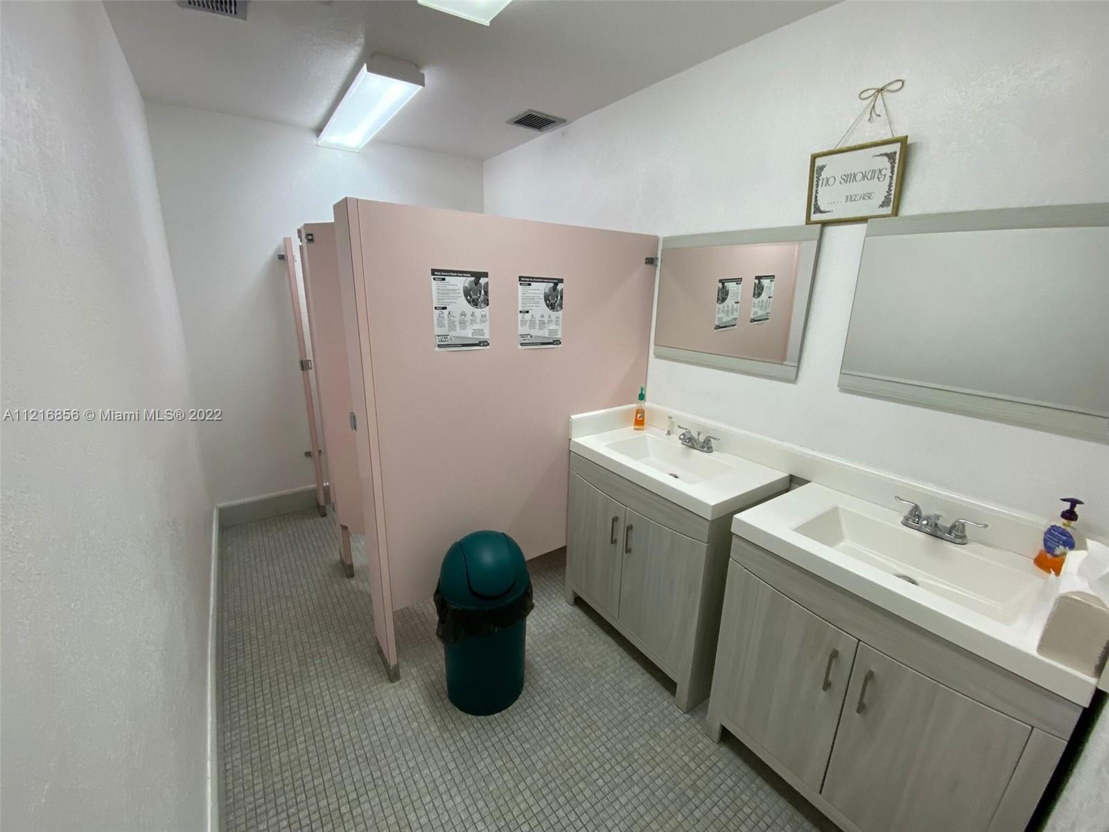 5245 NW 36th St, Miami Springs, Florida 33166, ,Commerciallease,For Rent,5245 NW 36th St,A11216856