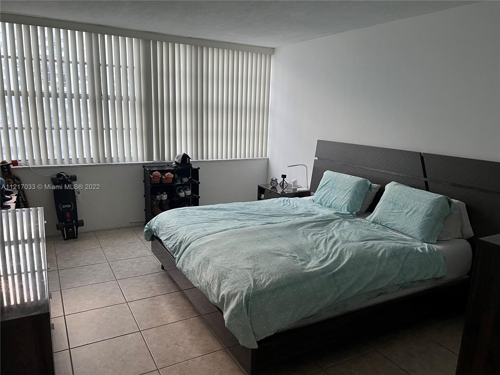 18071 Biscayne Blvd 802, Aventura, Florida 33160, 2 Bedrooms Bedrooms, ,1 BathroomBathrooms,Residential,For Sale,18071 Biscayne Blvd 802,A11217033
