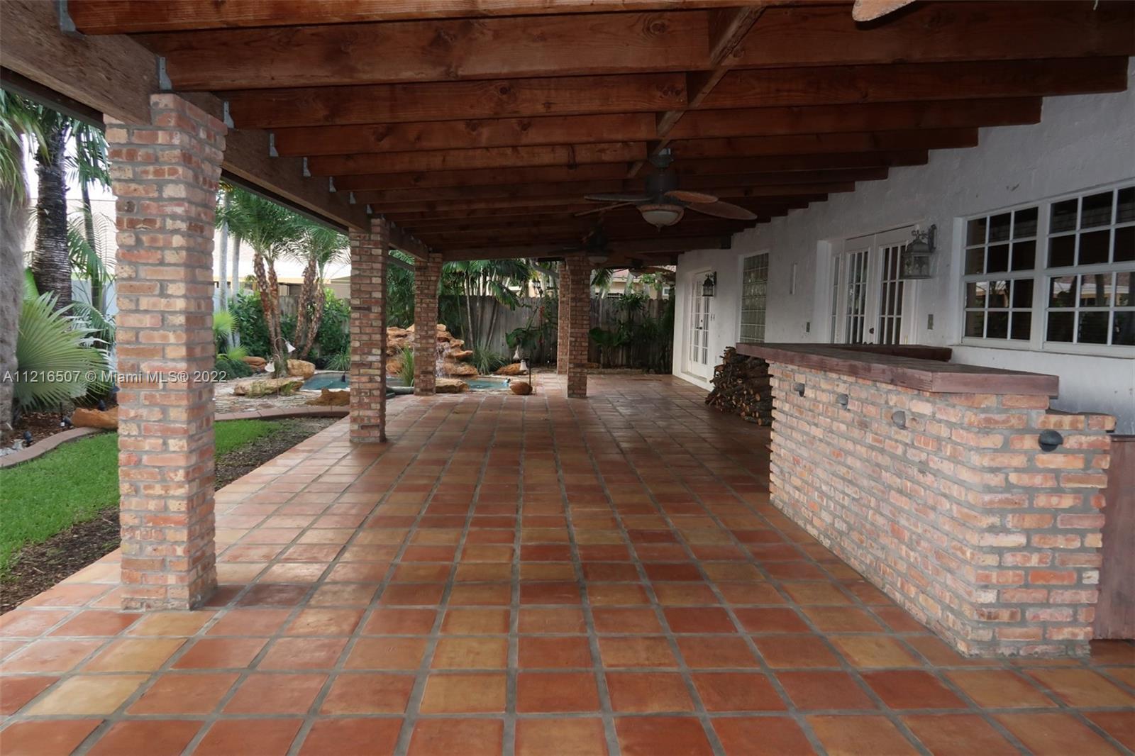 Listing Photo 21