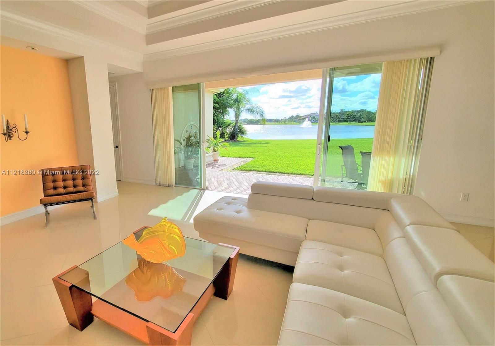 Direct expansive water views