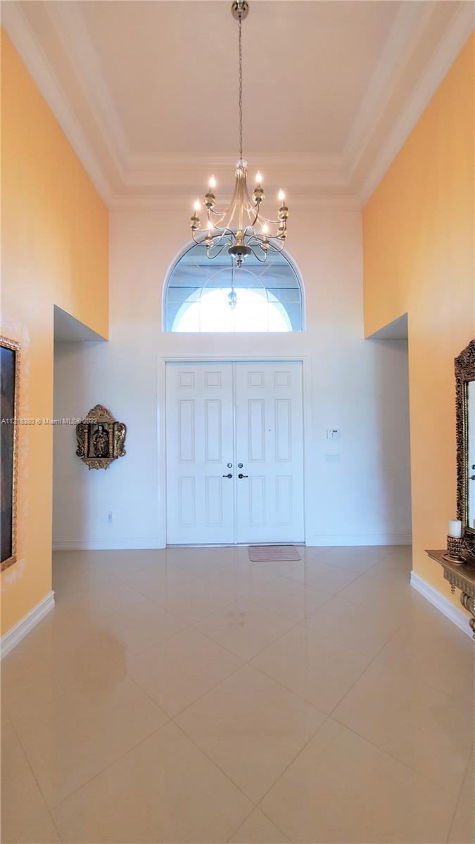 Foyer with 16ft ceiling