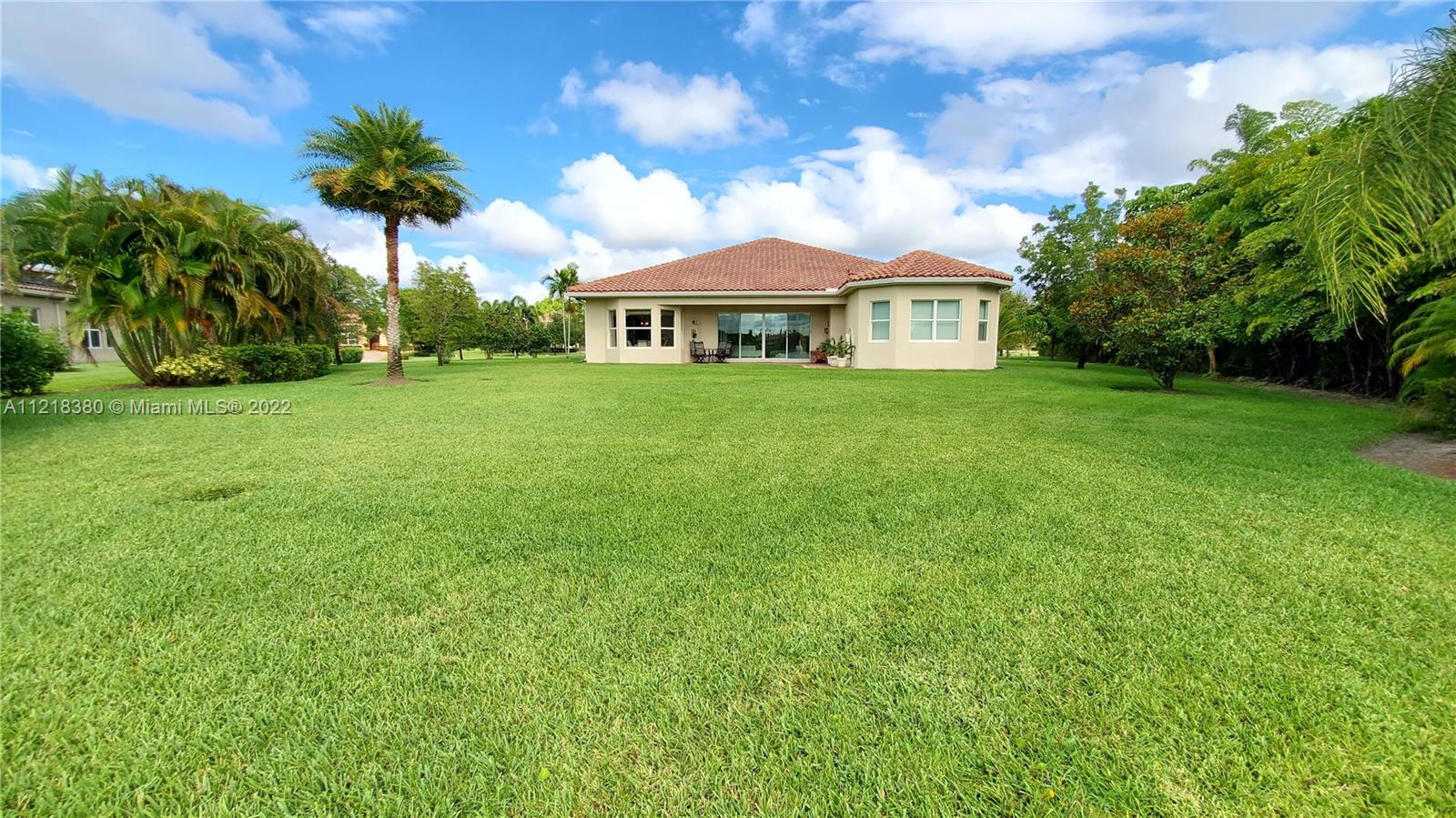 Huge backyard with plenty of space to build a large pool deck if desired.