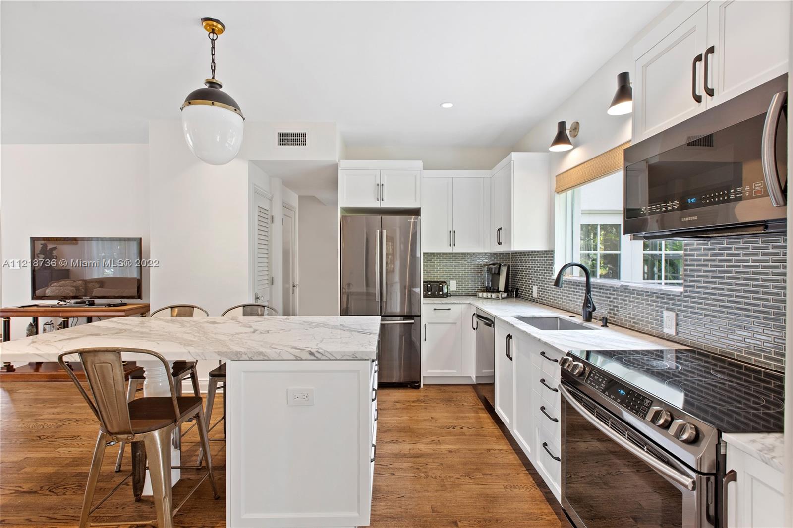 Listing Photo 18