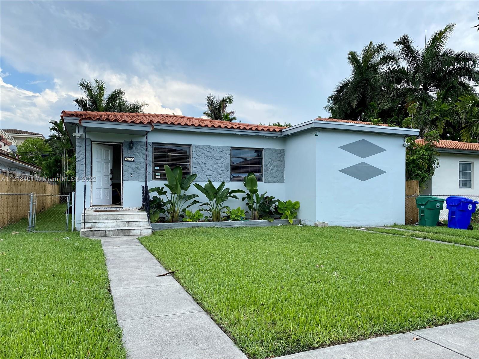 1620 NW 8th St  For Sale A11218401, FL