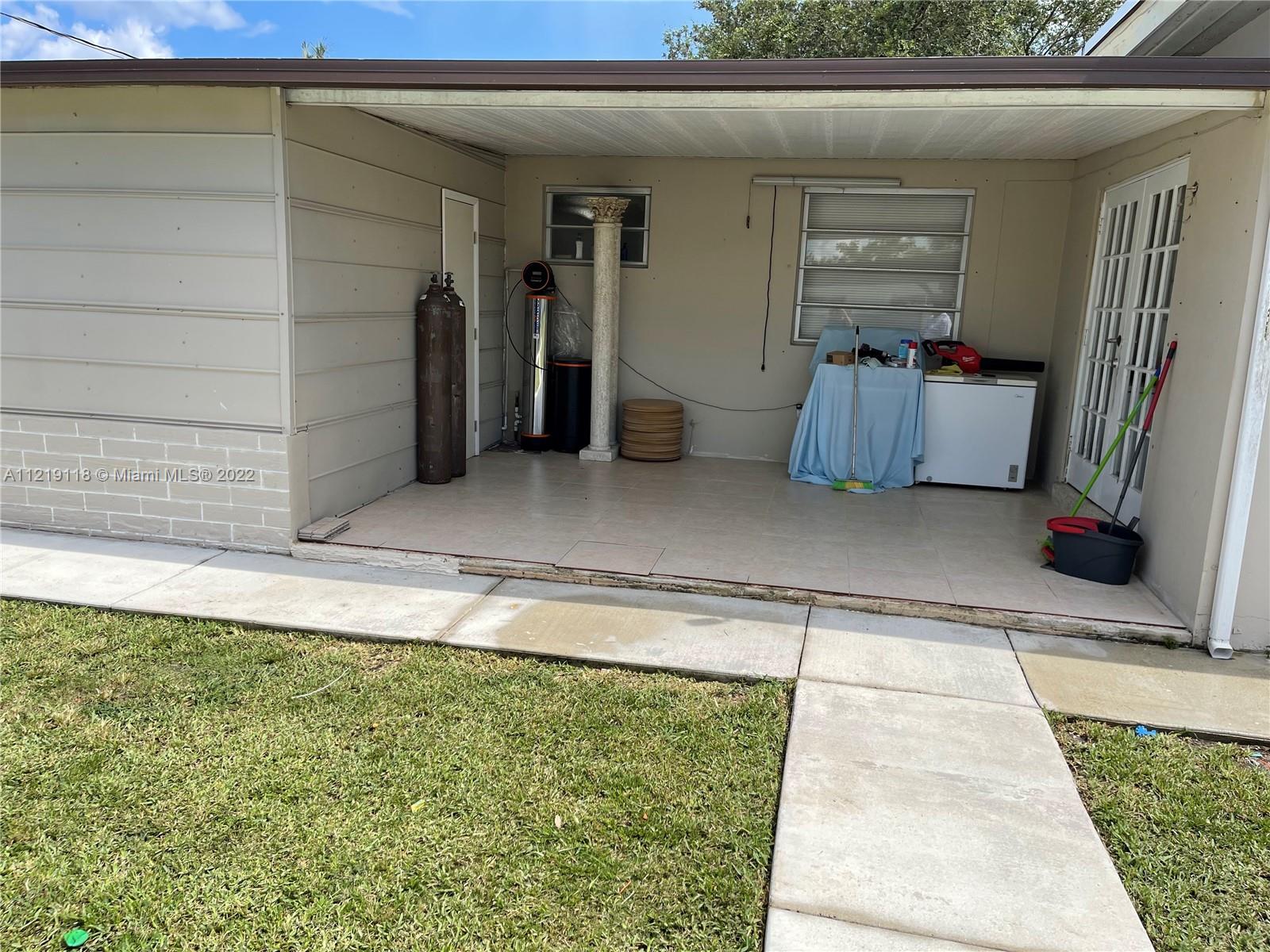 Listing Photo 22