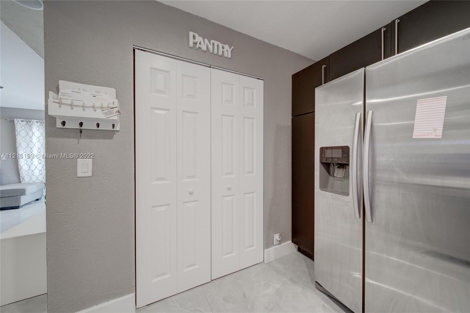 Listing Photo 10