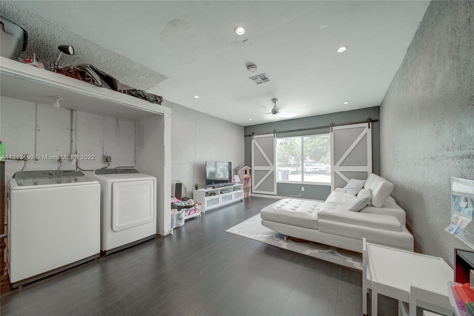 Listing Photo 13