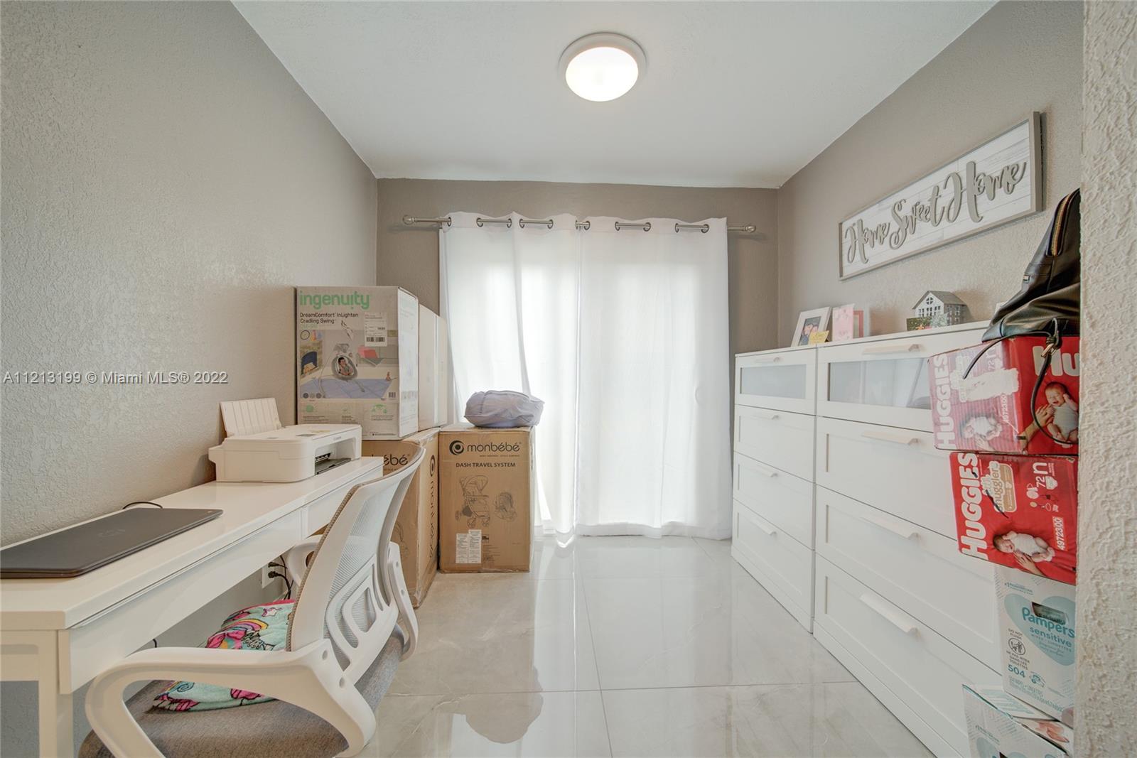 Listing Photo 17