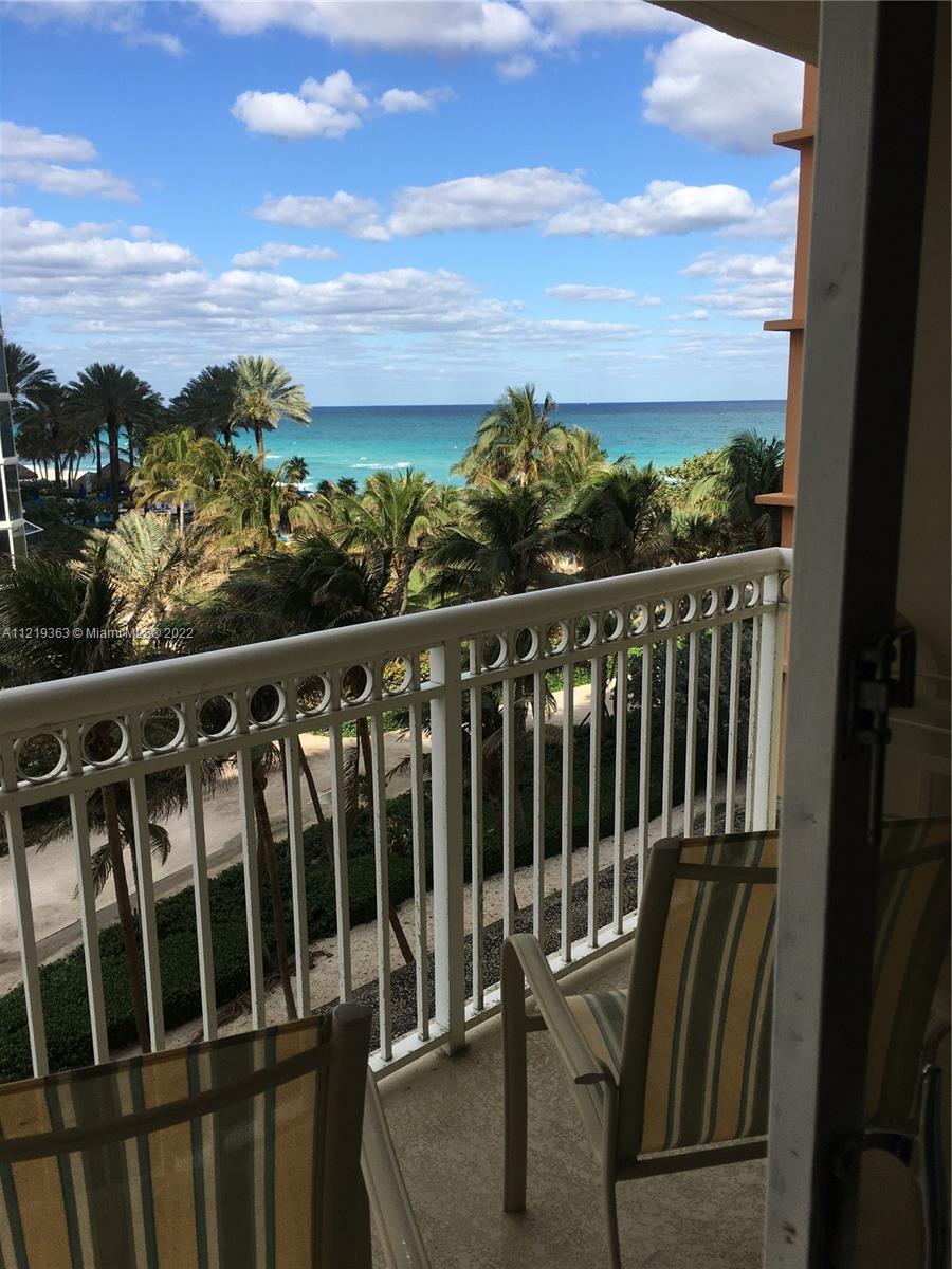 19201  Collins Ave #320 For Sale A11219363, FL