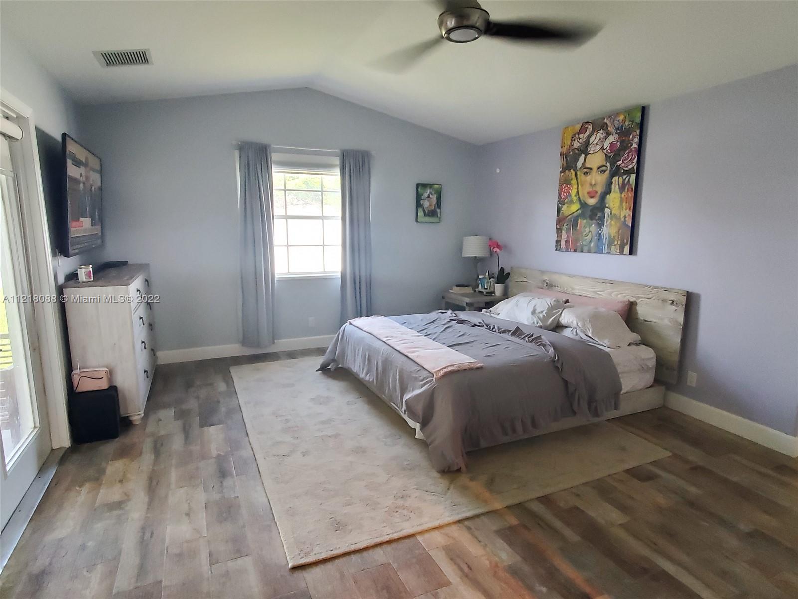 Listing Photo 32