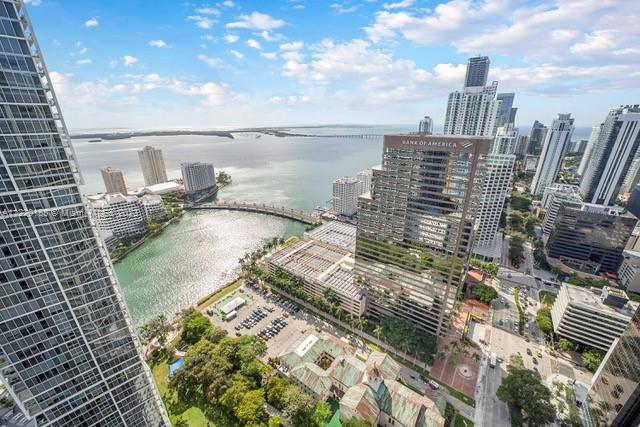 Prestigious corner unit in the best line of Icon Brickell Tower 3. Enjoy breathtaking views of the Biscayne Bay, Miami River and Brickell/Downtown Skyline from floor to ceiling windows. Unit has been professionally equipped by high end designer and is ready to move in with your suitcase. Perfect pied de Terre in Miami that can generate high yields while you are away. Superbe a AIR BNB management in place.  Italian kitchen, Subzero Wolf Bosh stainless appliances, Designed by Philippe Stark, world class amenities, famous 28000 sqft SPA Fitness Center with thermal hot tub, steam room, olympic size  Infinity Pool overlooking Biscayne Bay, outdoor fireplace, movie theater, lushly landscaping and outdoor living. Fine dining with Cipriani & LaVeinte in the building. In the heart of Brickell.