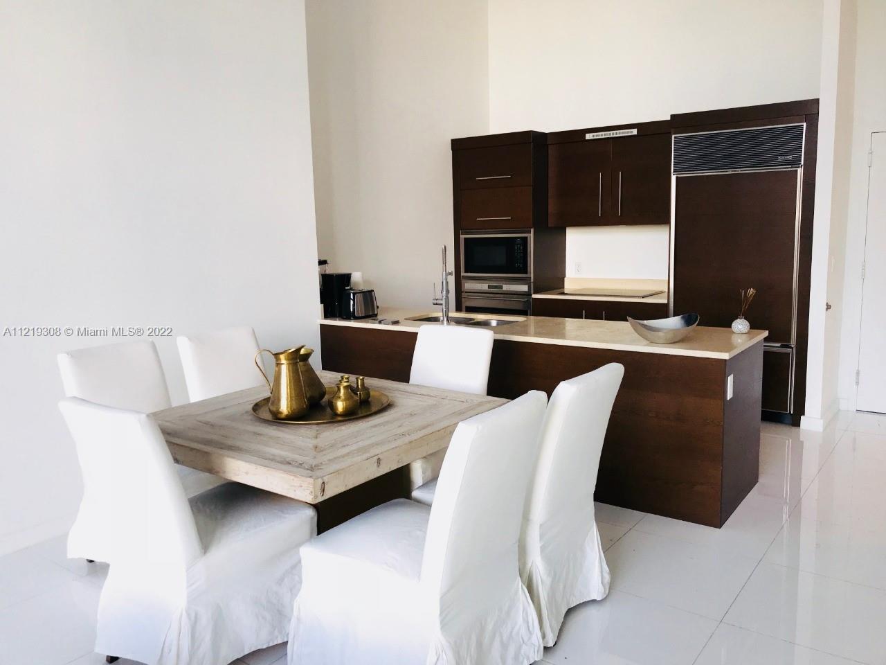 THIS IS IT! APARTMENT WITH BEAUTIFUL RIVER VIEW.... Just seconds from Downtown Miami AND MIAMI BEACHES. Beautiful HIGH CEILING 1bed/1bath. 5 Star amenities, pool, Spa, fitness Center, Restaurant, concierge and Rooftop nightclub-  CALL ME KNOW