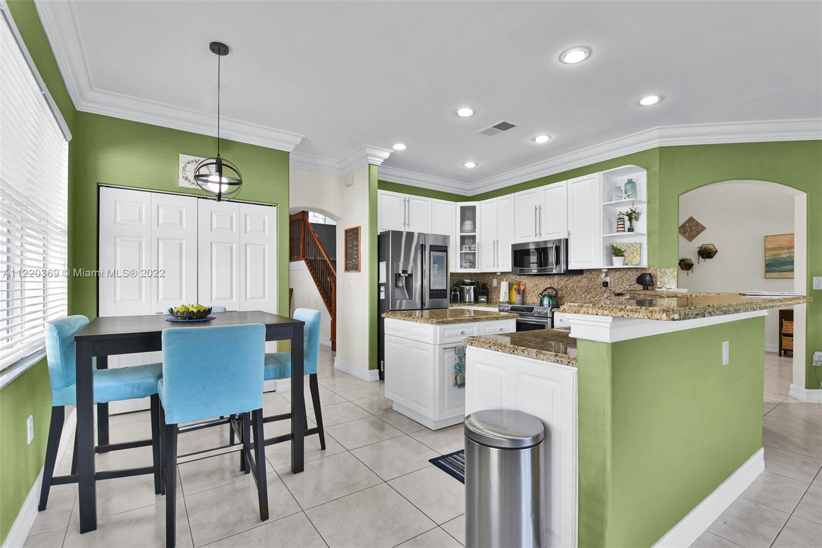 Listing Photo 18
