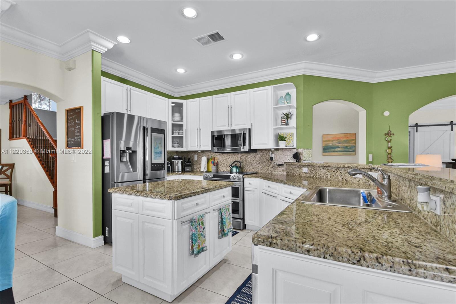 Listing Photo 19