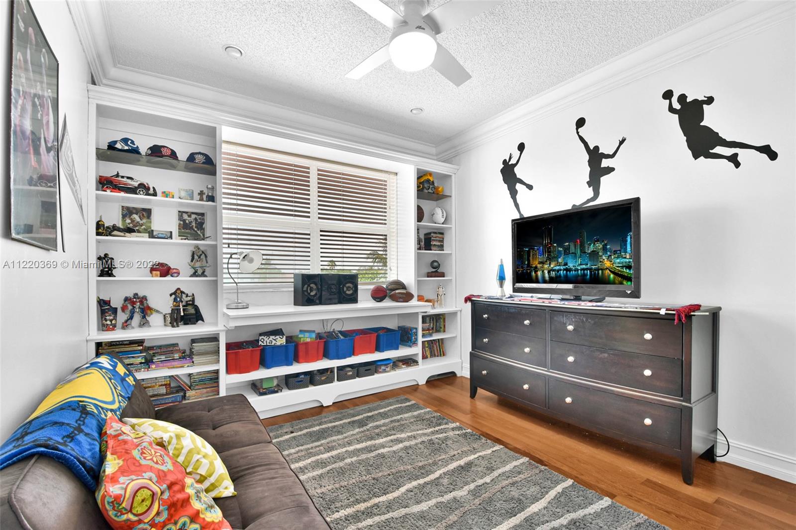 Listing Photo 28
