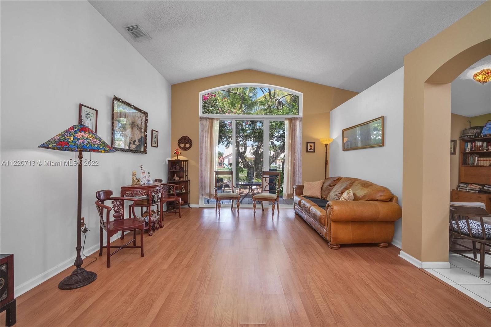 Listing Photo 22
