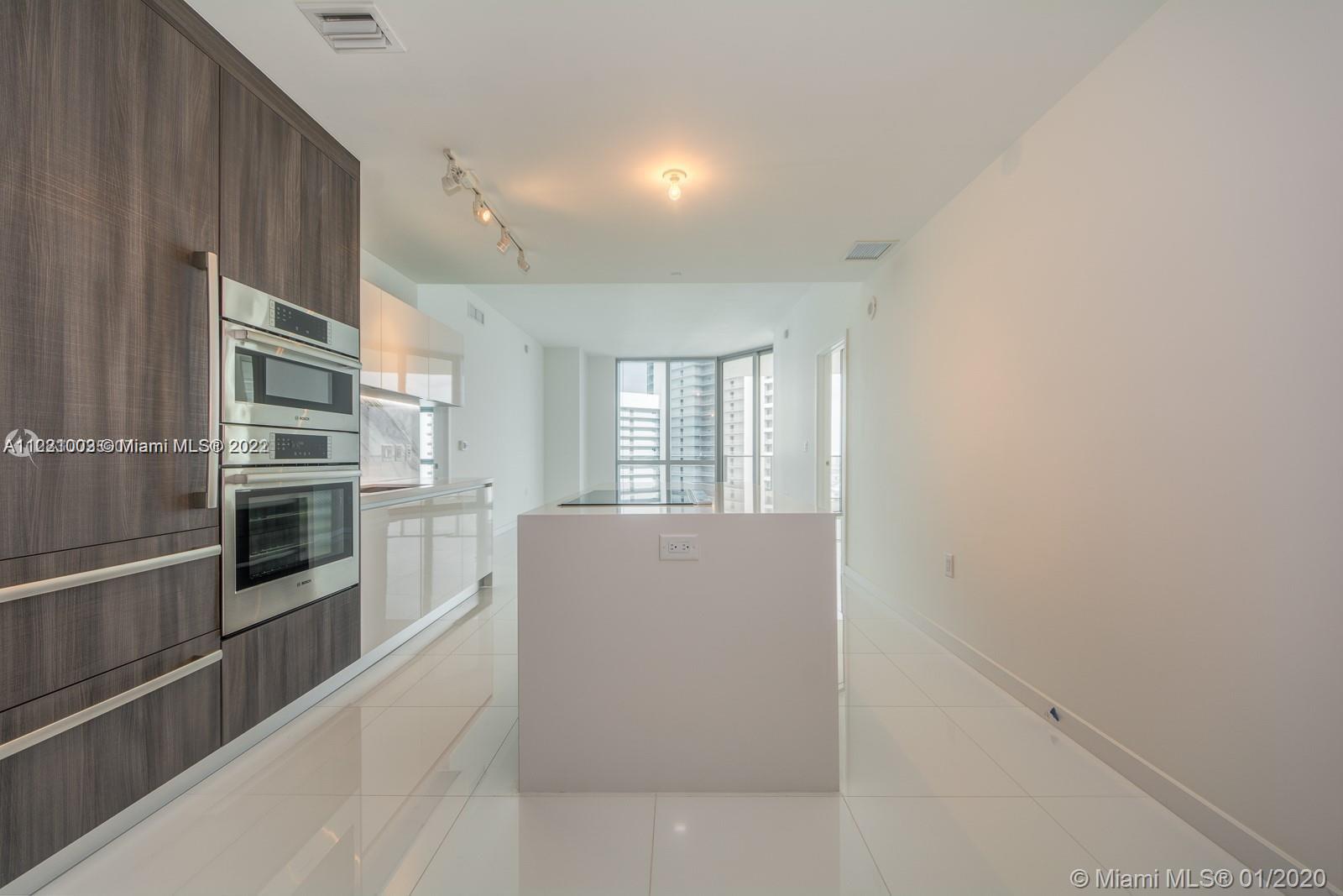 851 NE 1st Ave #4007 For Sale A11221003, FL