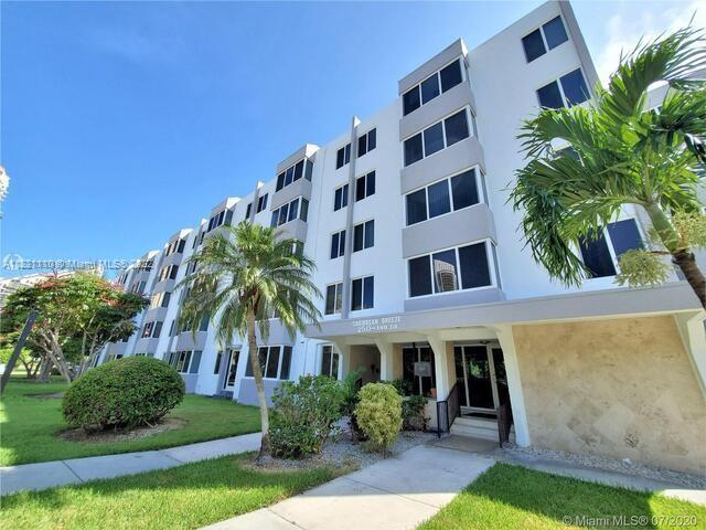 250  180th Dr #152 For Sale A11221110, FL