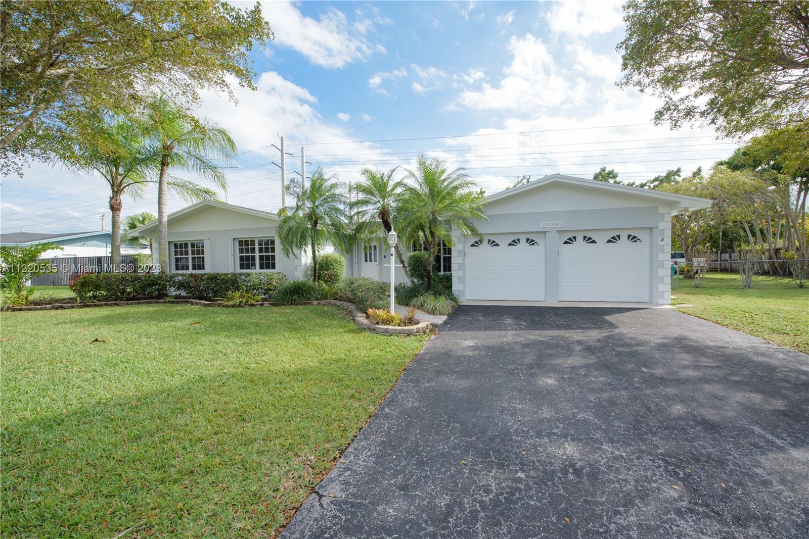 10840 SW 131 TER  For Sale A11220535, FL