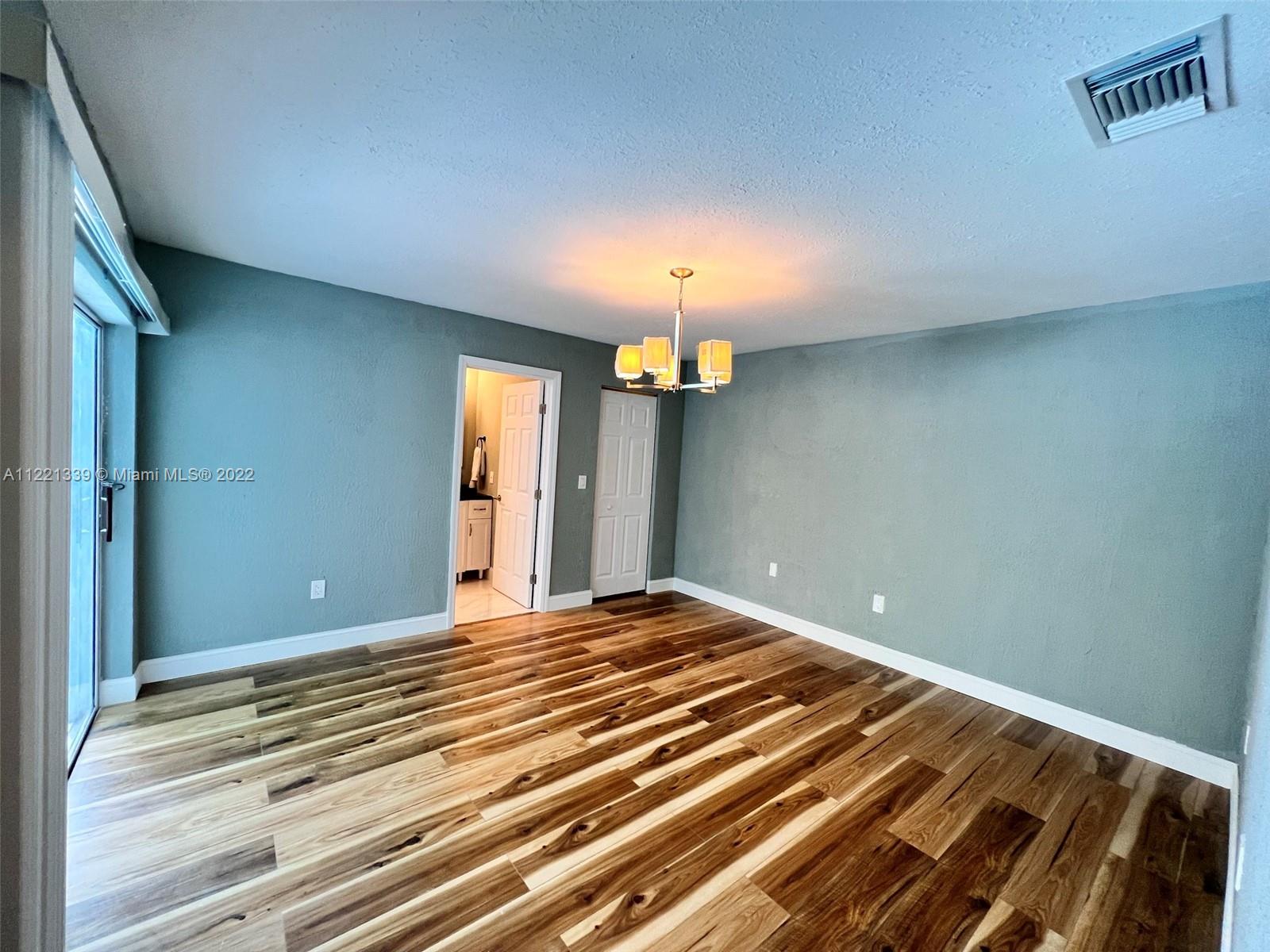 Listing Photo 37
